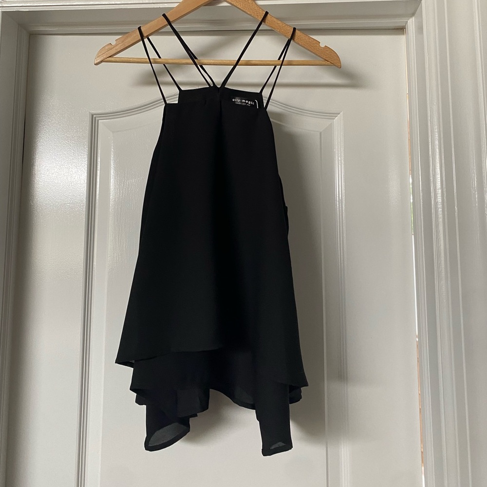 Ally Magic black tank size large